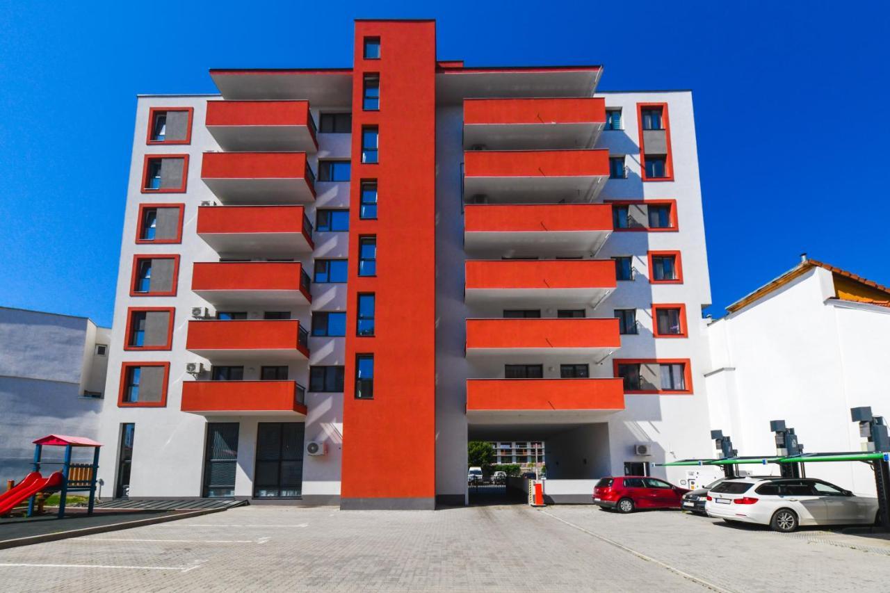 Panoramic Apartment With Terrace Kluż-Napoka Zewnętrze zdjęcie